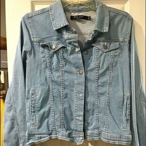 Max Jeans Striped Blue & White Jean Jacket EUC - like new!